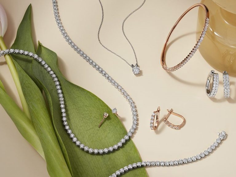 How To Embrace LuxeCraft In Your Jewelry Collection
